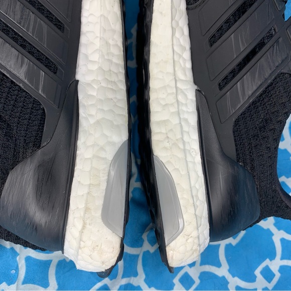 Adidas Women’s size 10 Ultraboost 4.0 core black triple white low top dna wmns - Picture 8 of 11